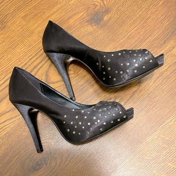 🌷 Club Townsend🌷GorgeousBlack Satin Rhinestone Studded Heel Open Toe Pumps - Picture 2 of 8